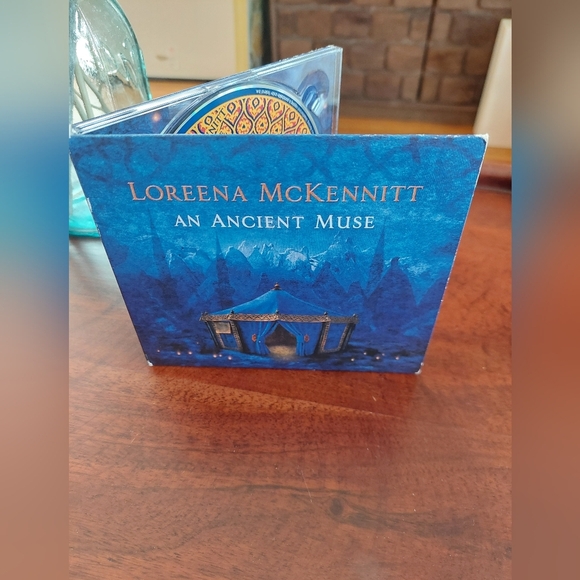Lorena McKennitt An Ancient Muse CD Rare 2006 - Picture 1 of 4